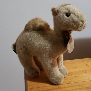 Aurora Classic 8x9.5" Handcrafted Camel Fabulous!